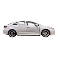Автомодель – Toyota Corolla Hybrid (білий) Автомодель – Toyota Corolla Hybrid (білий)