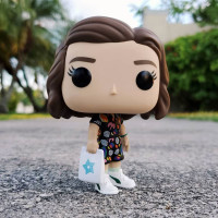Ігрова фігурка Funko Pop! - Eleven in Mall Outfit Ігрова фігурка Funko Pop! - Eleven in Mall Outfit