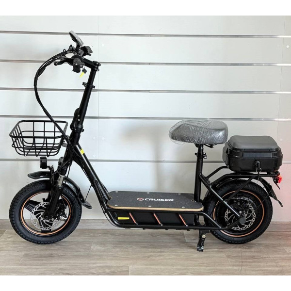 Електросамокат CRUZZER C1-PRO Електросамокат CRUZZER C1-PRO