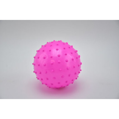 М'яч із шипами