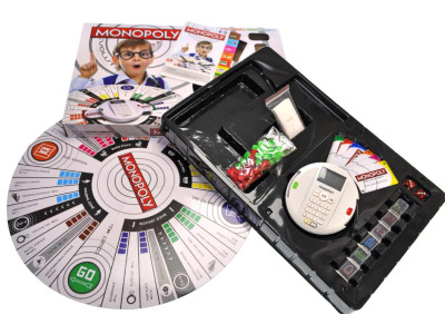 Настільна гра "Монополія" з терменалом 2889E