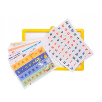 Гра з дошкою Умняшка"Магнітна абетка" 2095