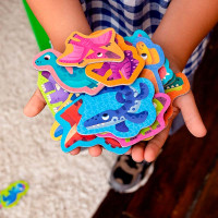 Набір магнітів Vladi Toys "Динозаври" 19 елементів VT3106-23