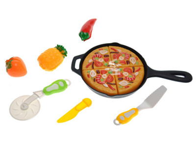Кухонний набір зі сковорідкою та овочами на липучках у сітці 532415