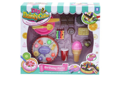 Н-р ігровий Торт пластик 32x28x9см LKE10D