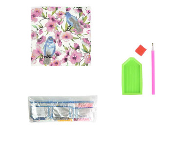 Алмазна картина Весняний етюд Strateg 18х18 см JUB14397