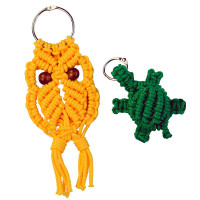 Набір дитячої творчості Умняшка Макраме "Підвіски на рюкзак" М-004 Набір дитячої творчості Умняшка Макраме "Підвіски на рюкзак" М-004